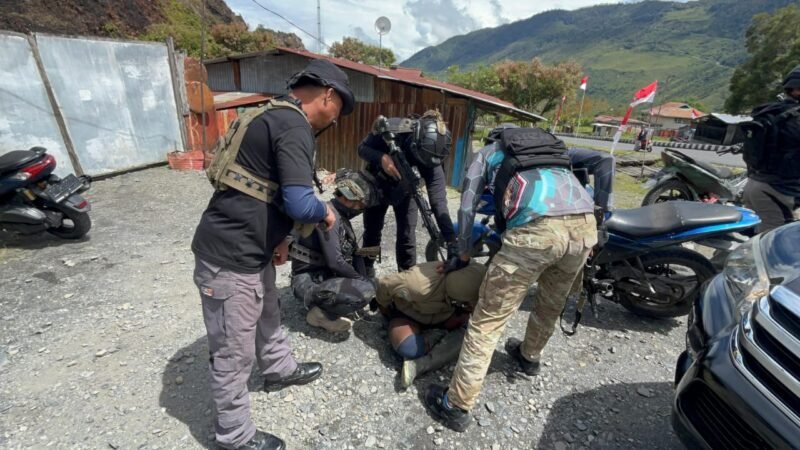Penangkapan anggota KKB, Konara Enumbi, pembunuhan Brigpol Ronald Enok. Dok: Polri