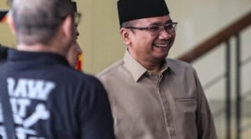 Mantan Menteri Agama Yaqut Cholil Qoumas tersangka dugaan korupsi kuota haji 2023–2024. (Posnews/Ist)