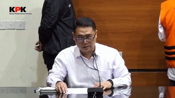 Plt Deputi Penindakan KPK Asep Guntur Rahayu saat jelaskan kasus korupsi kuota haji 2024 di Gedung Merah Putih Jakarta. Dok-Istimewa