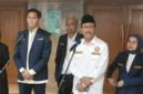Menteri Sosial Saifullah Yusuf memberikan pernyataan terkait ribuan ASN Kemensos yang absen setelah libur Lebaran. (Posnews/Ist)