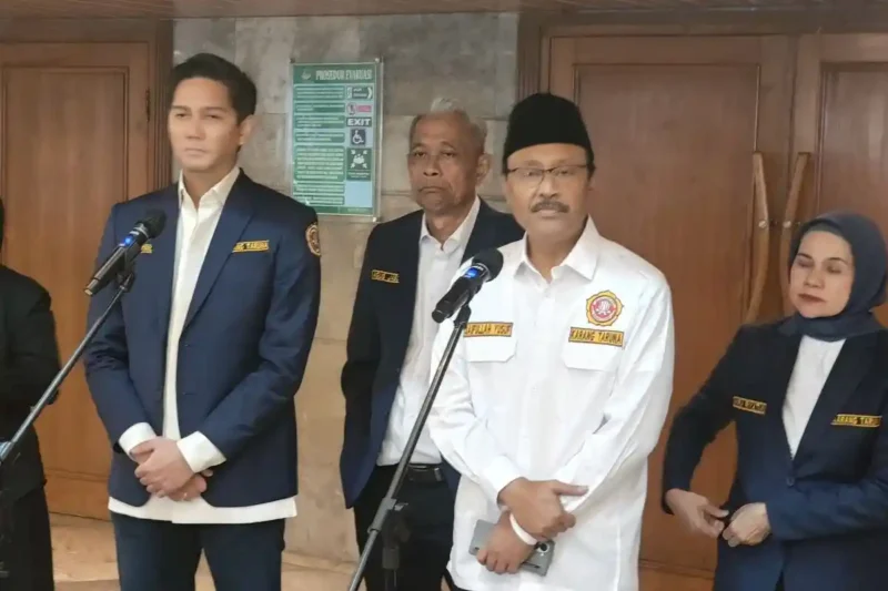 Mensos Gus Ipul saat memaparkan hasil verifikasi penerima bantuan sosial di Jakarta. (Ist)