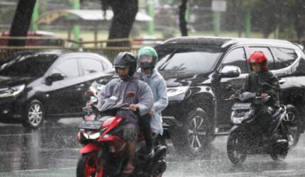 Cuaca Ekstrem di Jabodetabek, Siang Panas Sore Hujan Deras – Ini Kata BMKG