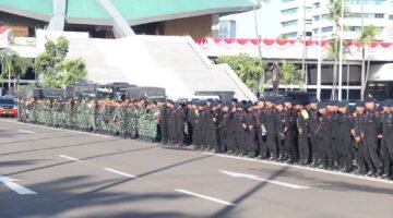 Ilustrasi, ribuan personel TNI-Polri mengamankan Kompleks DPR MPR saat Pidato Kenegaraan Presiden Prabowo.
(Posnews/Ist)