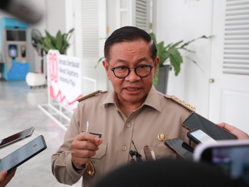 Gubernur DKI Jakarta Pramono Anung menegaskan program KJP dan KJMU tetap berjalan meski DBH dipotong. Dok: Kominfo DKI JKT