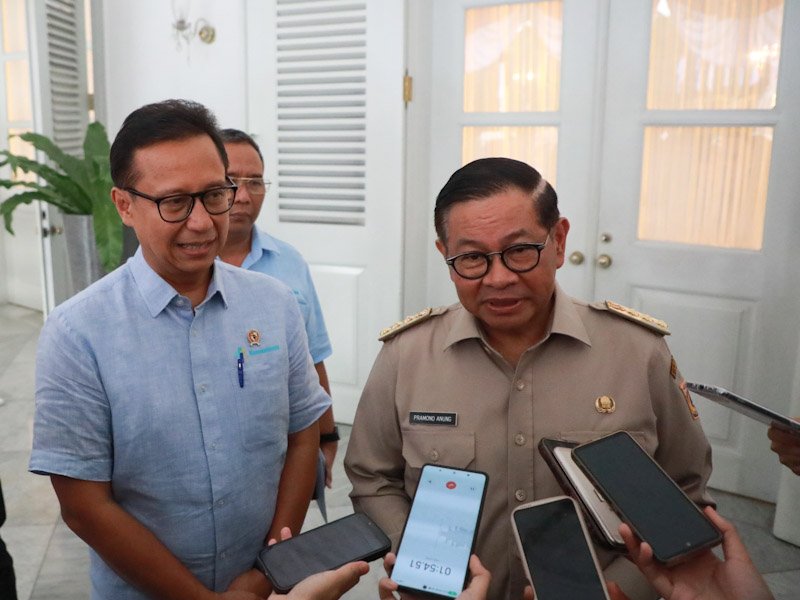 Gubernur DKI Jakarta Pramono Anung memperingatkan ASN agar tidak pamer harta di media sosial. Dok-Kominfo DKI JKT