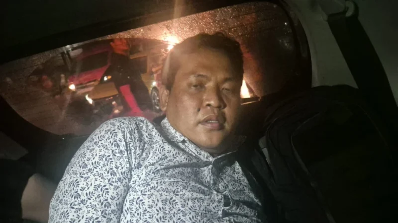 Tim Jatanras Polda Metro Jaya saat membawa pelaku penangkapan aktor intelektual kasus pembunuhan Kacab BRI. (Dok-Istimewa)