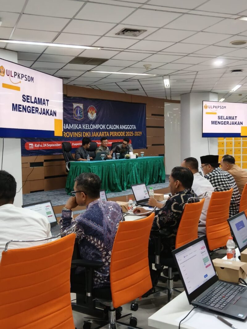 Calon anggota Komisi Informasi DKI Jakarta mengikuti psikotes di Gedung BKN Pusat. Dok: Posnews