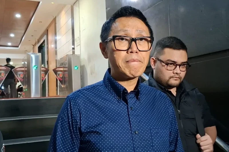 Eko Patrio hadir di Polda Metro Jaya membantah kabar kabur ke luar negeri. Dok-Istimewa