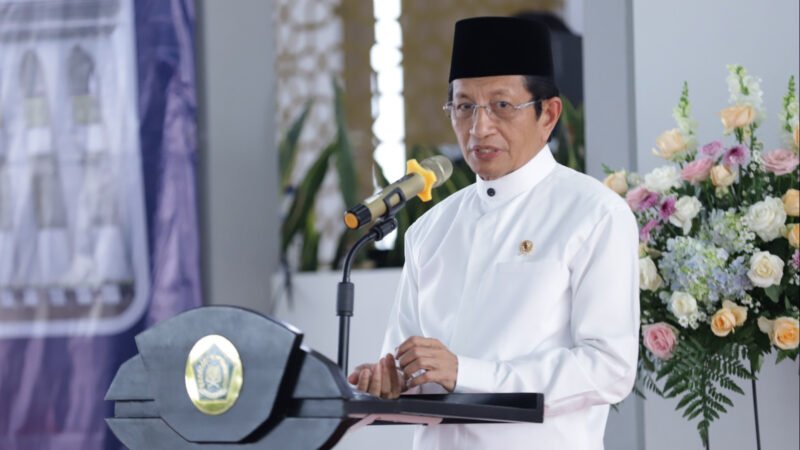 Menteri Agama, Nasaruddin Umar, memberikan klarifikasi terkait pernyataannya soal guru yang viral di media sosial, sekaligus menegaskan profesi guru tetap mulia dan menjadi prioritas Kemenag, Rabu (3/9/2025). (Dok-Kemenag)