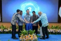 Wali Kota Jakarta Utara, Hendra Hidayat, meluncurkan platform digital Trans RT/RW di Ruang Bahari Lantai 14, Kantor Wali Kota Jakarta Utara, Kamis (4/9/2025). (Dok-Kominfo DKI JKT)