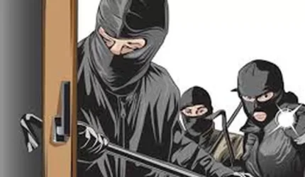 SDN Karadenan 01 Cibinong Dibobol Maling, 24 Komputer dan 60 Tablet Raib