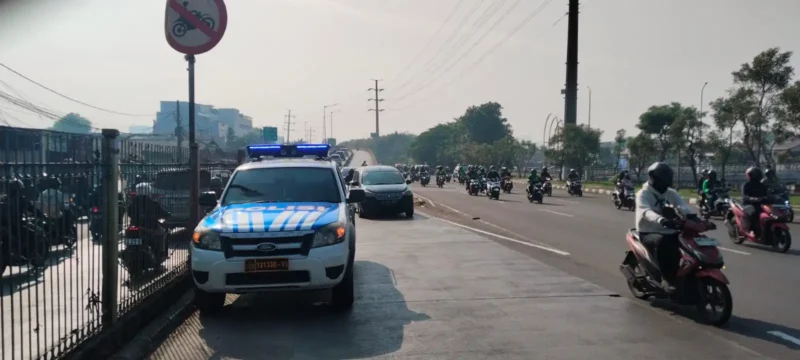 Polisi melakukan olah TKP kecelakaan maut di Fly Over Pesing Jakarta Barat. Dok: Polri