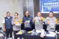 Kapolda Metro Jaya Irjen Asep Edi Suheri klarifikasi penangkapan perusuh demo. Dok-Humas PMJ
