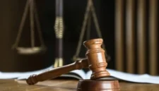 Ilustrasi, Kemenangan hak protes. Pengadilan Tinggi Inggris menyatakan pelarangan kelompok Palestine Action sebagai tindakan ilegal dan tidak proporsional, memicu krisis hukum bagi kementerian dalam negeri. Dok: Istimewa