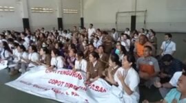 Puluhan nakes RS Misi Rangkasbitung menggelar demo menuntut pembayaran jaspel, Banten, 24 September 2025. Dok: Istimewa