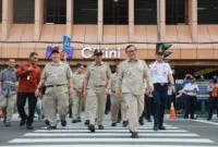 Gubernur DKI Pramono Anung meninjau pelican crossing Stasiun Cikini. Dok-Kominfo DKI JKT