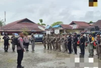 Satgas Ops Damai Cartenz melakukan penyelidikan kasus pembunuhan 5 warga sipil oleh KKB di Distrik Seradala, Yahukimo. Dok: Polri