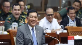 Menteri Pertahanan Sjafrie Sjamsoeddin menyampaikan rencana pelatihan Komcad bagi ASN di Pusat Kompetensi Bela Negara.  (Posnews/Kemenhan RI)