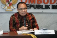 Anggota Ombudsman RI Robert Na Endi Jaweng memberi keterangan soal dukungan terhadap wacana pemutihan tunggakan BPJS Kesehatan. Dok: Istimewa