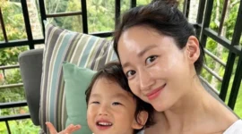 Jeon Hye Bin saat berlibur di Bali sebelum kartu kreditnya hilang. Dok: Instagram
