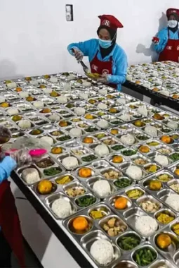 Polemik MBG Memanas, PDIP Pastikan Tak Ada Kader Main Proyek Dapur Gizi