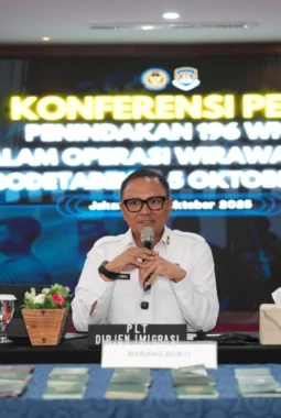 Imigrasi Amankan WZ, Buronan Penipuan Rp 2,2 Triliunan Asal China di Batam