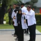 Gubernur DKI Jakarta Pramono Anung melepas 584 anggota Pasukan Putih di halaman Balai Kota, Rabu (29/10/2025). (Kominfo)