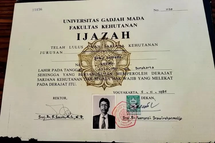 Foto Copy Ijazah Jokowi. Dok: Istimewa