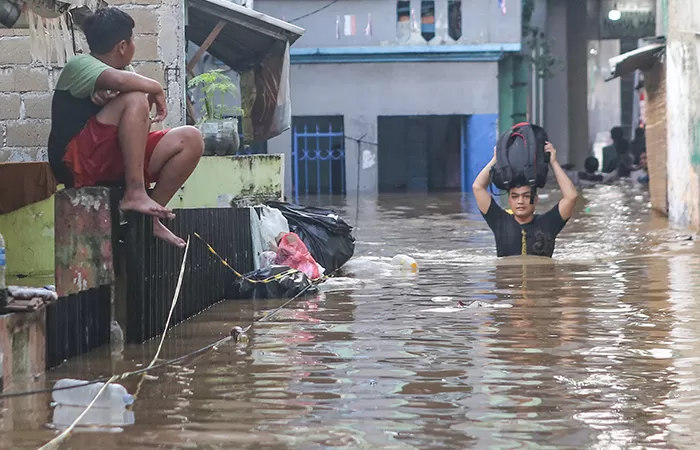 Kali Ciliwung, Jakarta Timur meluap. (Ist)