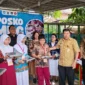Petugas Kanwil Kemenkumham DKI monitoring Program Makan Bergizi Gratis di SDN Gedong 05 Jakarta Timur. Dok: Kominfo DKI JKT