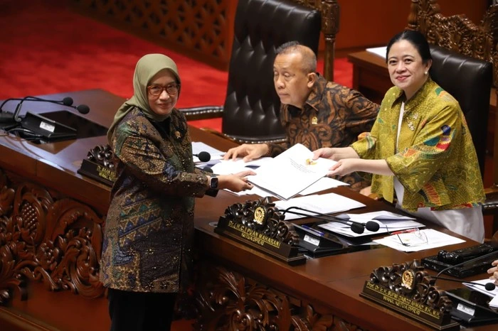 Rapat Paripurna DPR RI sahkan transformasi Kementerian BUMN menjadi BP BUMN, Kamis (2/10/2025) di Senayan Jakarta. Dok: MenPAN-RB