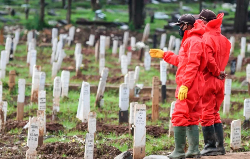 Krisis lahan Taman Pemakaman Umum (TPU) yang kini makin menumpuk di jakarta. Dok: Istimewa
