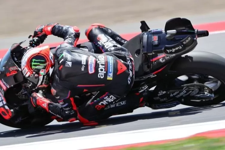 Hasil kualifikasi MotoGP Mandalika 2025, Bezzecchi tak terbendung. Dok: X/@motociclismo_es
