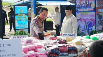 Presiden Prabowo Subianto menghadiri acara pemusnahan barang bukti narkoba di Lapangan Bhayangkara, Mabes Polri, Jakarta. (Ist)