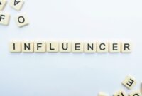 Ilustrasi, Dari spill racun hingga haul, mengapa rekomendasi influencer terasa lebih jujur daripada iklan miliaran rupiah? Dok: Istimewa.