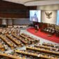 Ilustrasi, DPR RI resmi mengesahkan RUU KUHAP, Selasa (18/11). UU baru ini menggantikan UU 1981 dan diklaim fokus pada penguatan hak tersangka serta keadilan restoratif. Dok: Istimewa.