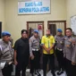 AKBP Basuki digiring ke ruang patsus Polda Jateng untuk pemeriksaan etik. (Posnews/Ist)