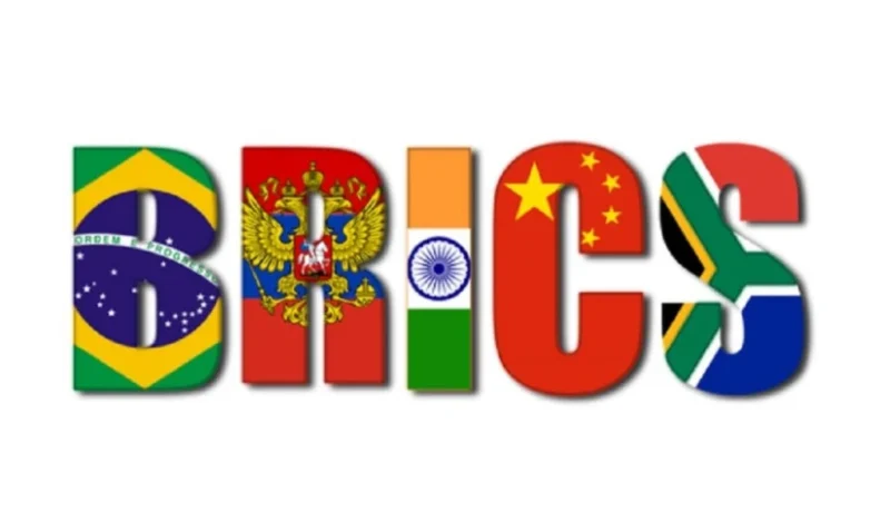 Raja uang dunia sedang digoyang! BRICS berambisi runtuhkan dominasi Dolar AS. Simak tantangan berat menciptakan mata uang pesaing dan realitas dedolarisasi. Dok: Universitas Gajah Mada.