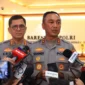 Kadiv Humas Polri Irjen Sandi Nugroho memaparkan data terbaru soal anggota Polri yang bertugas di luar struktur kepolisian. (Posnews/Polri)