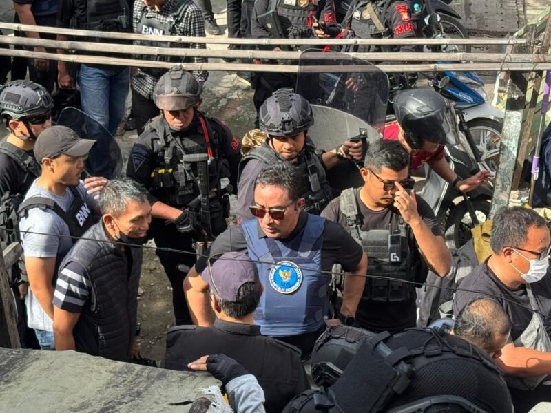 Kepala BNN RI Komjen Suyudi Ario Seto turun langsung memimpin 700 personel gabungan dari BNN, Polda Metro Jaya, Brimob, dan Polres Jakut. (Posnews/BNN)