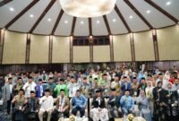 Peserta Munas XI MUI Pusat berpose bersama.