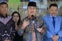 Ketua Komisi Percepatan Reformasi Kepolisian Jimly Asshiddiqie memberikan keterangan kepada wartawan usai acara buka puasa bersama Presiden Prabowo di Istana Kepresidenan Jakarta.
(Posnews/Ist)