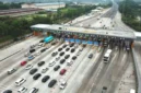 Kepadatan kendaraan di Tol Jakarta-Cikampek saat arus mudik Lebaran 2026. (Posnews/Ist)