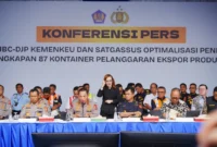 Kapolri Listyo Sigit Prabowo saat konferensi pers pengungkapan ekspor ilegal CPO di Tanjung Priok, Jakarta Utara. (Ist)