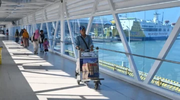 Suasana penyeberangan Merak–Bakauheni.(Posnews/ASDP)