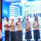 Gubernur DKI Jakarta Pramono Anung mengukuhkan Pelajar Duta Tramtibum (Prabu) Jakarta 2025 di JIEXPO Kemayoran, Jakarta Pusat. (Posnews/Kominfo)