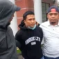 Polisi menangkap preman Ciputat yang hendak membacok pedagang di Pasar Jombang Tangsel. (Ist)