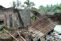 Puluhan rumah rusak setelah tanah bergerak di wilayah Jawa Tengah. (Posnews/BPBD)

