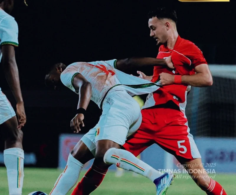 Timnas Indonesia U-22 kalah 0-3 dari Timnas Mali U-22 di Stadion Pakansari, Bogor. (Posnews/PSSI)