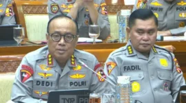 Wakapolri Komjen Dedi Prasetyo memaparkan evaluasi quick response time Polri dalam rapat kerja bersama Komisi III DPR RI. (Posnews/Video DPR)